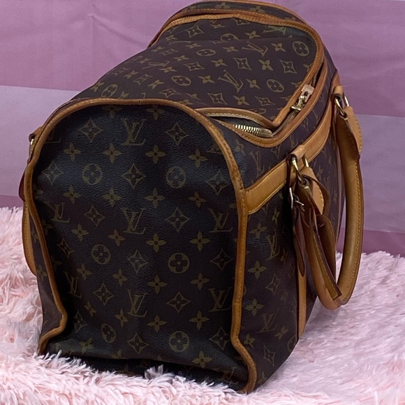 Authentic Louis Vuitton Monogram Pet Carrier 40 - Picture 2 of 11